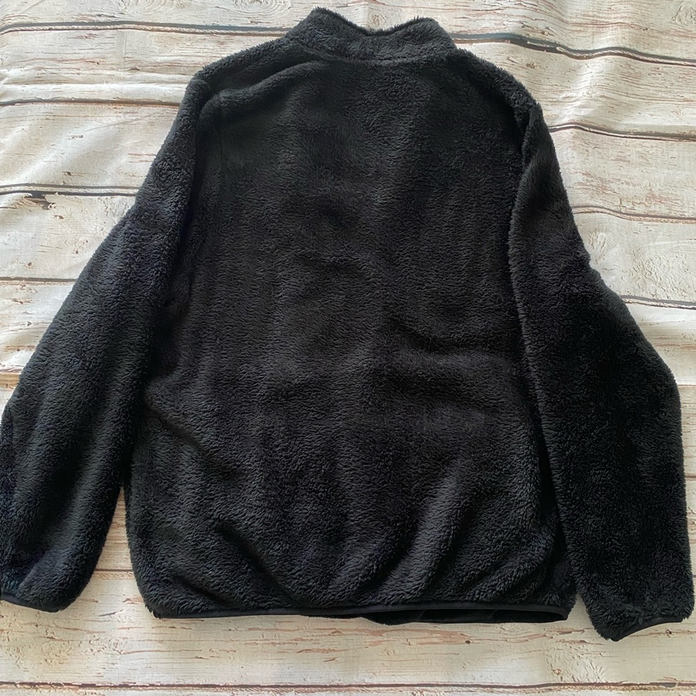 Volcom Half Zip Pullover - Picture 2 of 3